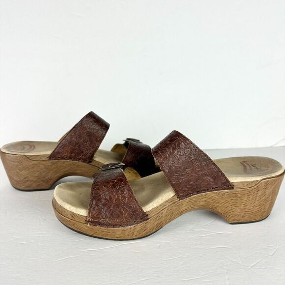 Dansko Sophie Tooled Leather Sandal Clog Size 41 US 10.5-11 Brown Buckle Comfort - Picture 3 of 10